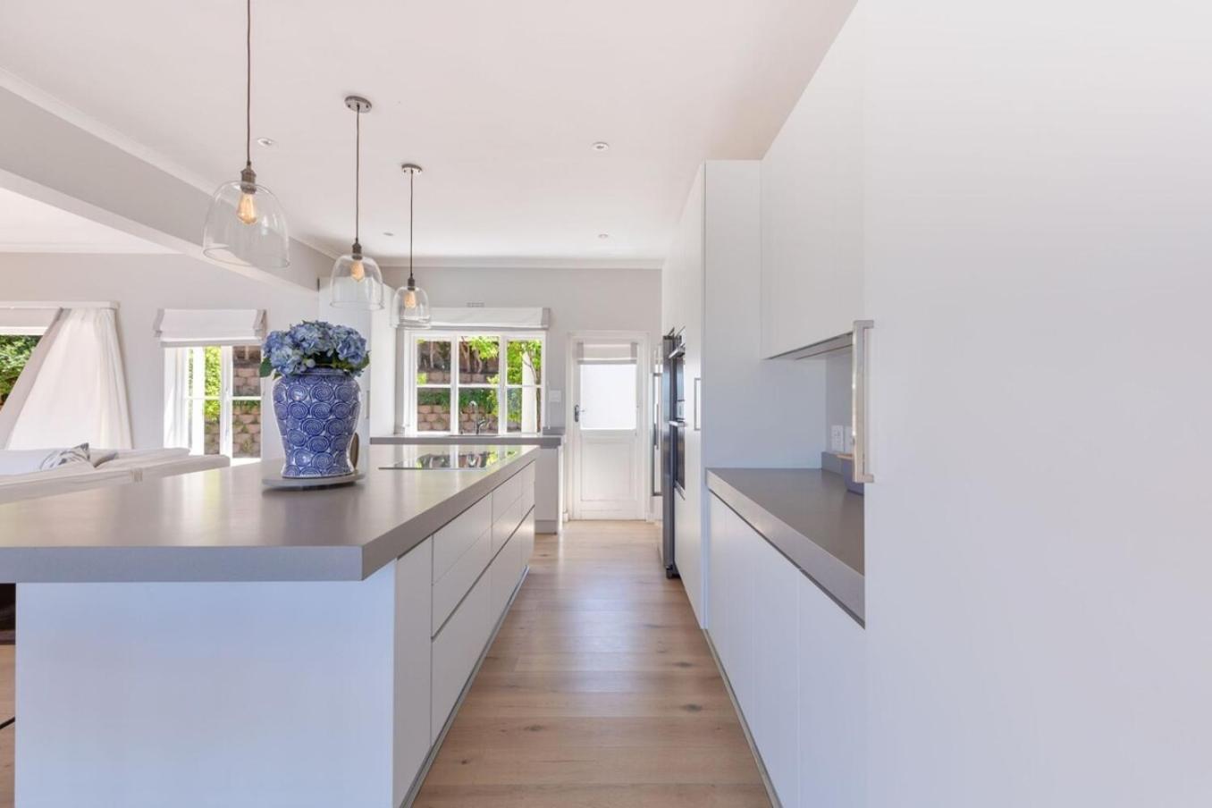 Sublime Five Bed In Glorious Setting
